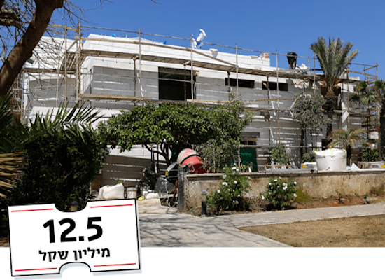 רחוב הדקל בקיסריה / צילום: איל יצהר