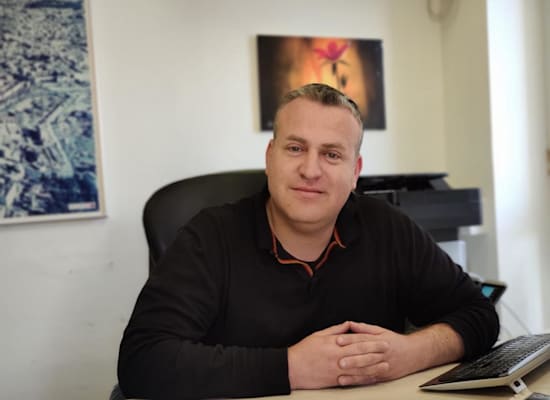 עו''ד אלעזר במברגר / צילום: דוברות משרד הבינוי והשיכון עו''ד אלעזר במברגר / צילום: דוברות משרד הבינוי והשיכון