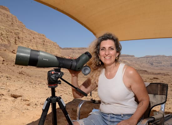 ענבר בן צבי, המתנדבת ששומרת על אוליבר / צילום: איל יצהר ענבר בן צבי, המתנדבת ששומרת על אוליבר / צילום: איל יצהר