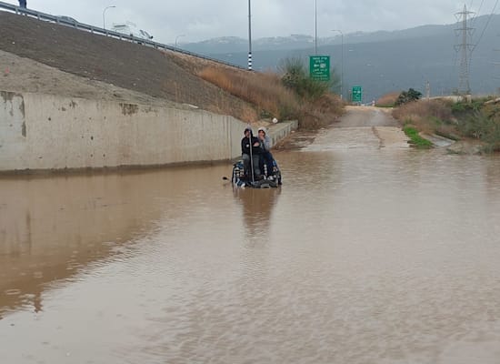 חילוץ בשיטפון באזור חיפה, נובמבר 2020 / צילום: חילוץ והצלה