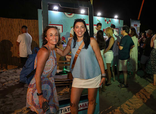 נטלי זיו וליז קנטר, טיקטוק / צילום: כדיה לוי נטלי זיו וליז קנטר, טיקטוק / צילום: כדיה לוי