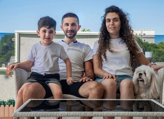 משפחת חיימוביץ. ''לא יכולנו להרשות לעצמנו פער של חצי מיליון שקל'' / צילום: כדיה לוי משפחת חיימוביץ. ''לא יכולנו להרשות לעצמנו פער של חצי מיליון שקל'' / צילום: כדיה לוי