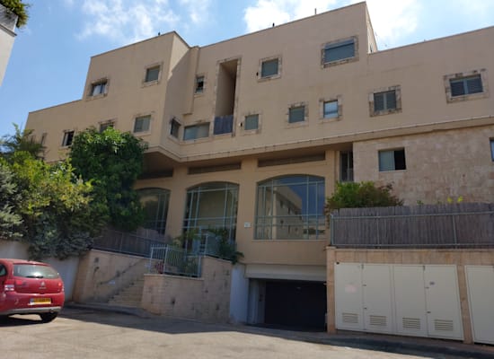 הנורית 39, הוד השרון / צילום: איל יצהר הנורית 39, הוד השרון / צילום: איל יצהר