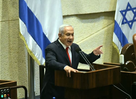בנימין נתניהו נואם לפני ההצבעה על התקציב / צילום: רפי קוץ בנימין נתניהו נואם לפני ההצבעה על התקציב / צילום: רפי קוץ