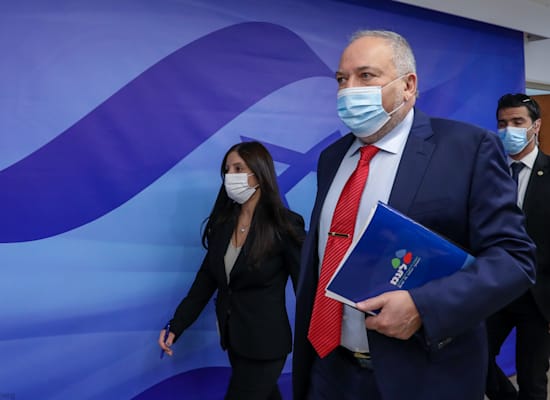 שר האוצר אביגדור ליברמן / צילום: מארק ישראל סלם - הג'רוזלם פוסט שר האוצר אביגדור ליברמן / צילום: מארק ישראל סלם - הג'רוזלם פוסט