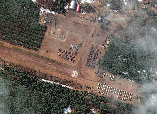 Satellite image showing the deployment of troops and equipment near Belgorod, less than 20 kilometers from Russia's border with Ukraine / Photo: Associated Press, Satellite image © 2022 Maxar Technologies