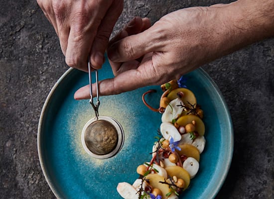 מנה בנאולוקאל / צילום: Seren Dal