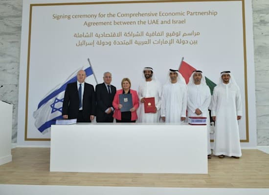 The signing of the free trade agreement with the United Arab Emirates / Photo: Anuj Taylor, Strap Studios