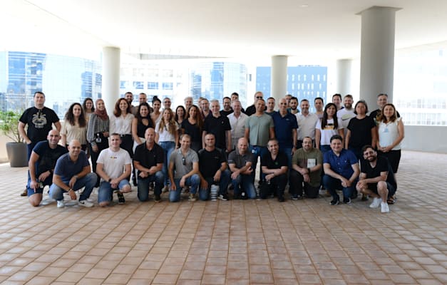 עובדי מרכז הפיתוח של אינפינידט בהרצליה / צילום: איל יצהר עובדי מרכז הפיתוח של אינפינידט בהרצליה / צילום: איל יצהר