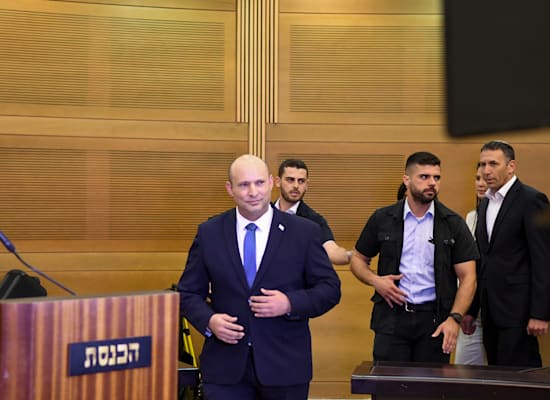 נפתלי בנט, לאחר הודעתו על פרישה אמש / צילום: רפי קוץ נפתלי בנט, לאחר הודעתו על פרישה אמש / צילום: רפי קוץ