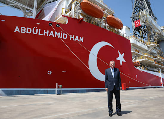 ארדואן בהשקת ספינת הקידוח החדשה של טורקיה, עבדול־חמיד חאן, החודש / צילום: Reuters, PRESIDENTIAL PRESS OFFICE