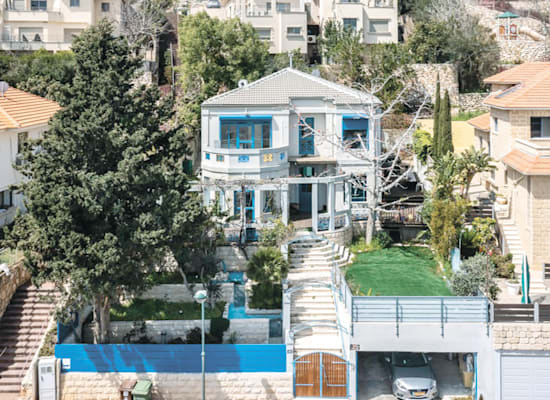 הוילה בזכרון יעקב / צילום: בן רוטשטיין הוילה בזכרון יעקב / צילום: בן רוטשטיין