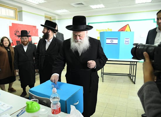 יו''ר יהדות התורה יצחק גולדקנופף, הבוקר / צילום: משה גולדשטיין ראש יהדות התורה יצחק גולדקנופף, הבוקר / צילום: משה גולדשטיין