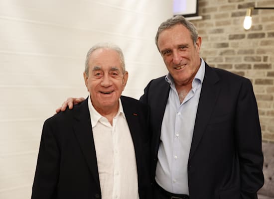 ראובן קרופיק ואלפרד אקירוב / צילום: אביב גוטליב ראובן קרופיק ואלפרד אקירוב / צילום: אביב גוטליב