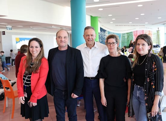 מימין לשמאל: נעה חכימיאן, אפרת ליברמן, אבנר און, מני אהרנפלד, רבקה שרייבמן / צילום: זאביק פרידמן מימין לשמאל: נעה חכימיאן, אפרת ליברמן, אבנר און, מני אהרנפלד, רבקה שרייבמן / צילום: זאביק פרידמן