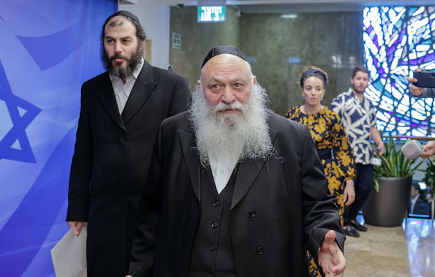 יצחק גולדקנוף ומוטי בבצ'יק / צילום: מארק ישראל סלם - הג'רוזלם פוסט יצחק גולדקנוף ומוטי בבצ'יק / צילום: מארק ישראל סלם - הג'רוזלם פוסט