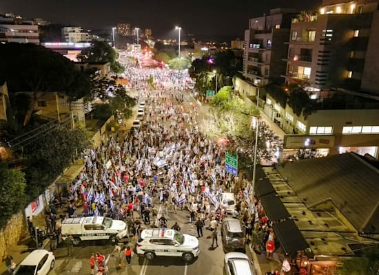 מרכז חורב, חיפה הערב / צילום: דרור גלבוע