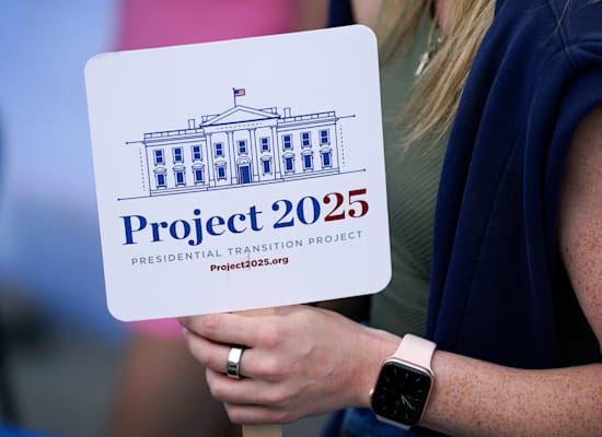 מקדמים את פרויקט 2025. התוכנית אמיתית וגלויה / צילום: Associated Press, Charlie Neibergall מקדמים את פרויקט 2025. התוכנית אמיתית וגלויה / צילום: Associated Press, Charlie Neibergall