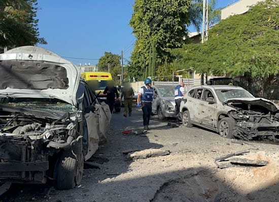 זירת הנפילה בחולון / צילום: דוברות מד''א