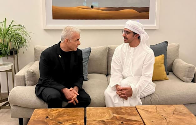 ראש האופוזיציה יאיר לפיד נפגש עם שר החוץ האמירותי, עבדאללה בן זיאד