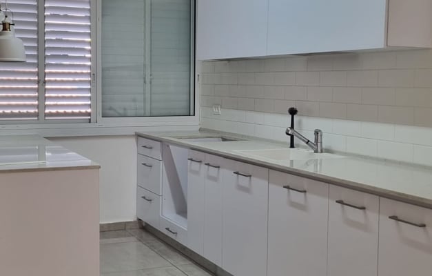 הדירה ברחוב המלכים, רחובות / צילום: מרים דסקל רוזנפלד הדירה ברחוב המלכים, רחובות / צילום: מרים דסקל רוזנפלד