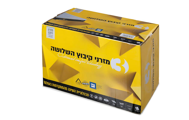 קבוצת ''קיבוץ השלושה'', / צילום: אלעד גונן