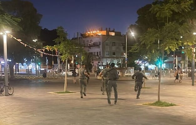 יפו, הערב יפו, הערב
