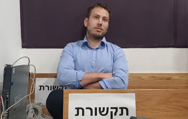 אבנר נתניהו בבית המשפט המחוזי בתל אביב, היום (ג') / צילום: פול וואלה. ראובן קסטרו אבנר נתניהו בבית המשפט המחוזי בתל אביב, היום (ג') / צילום: פול וואלה. ראובן קסטרו