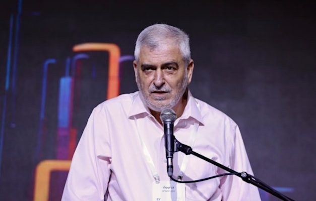 דב קוטלר, מנכ''ל בנק הפועלים לשעבר / צילום: כדיה לוי דב קוטלר, מנכ''ל בנק הפועלים לשעבר / צילום: כדיה לוי