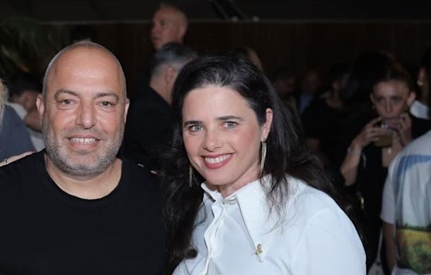 איילת שקד ועופר צ'יבוטרו / צילום: פינו חדד איילת שקד ועופר צ'יבוטרו / צילום: פינו חדד