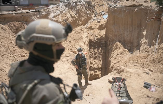 חיילי צה''ל בעזה / צילום: ap, Ohad Zwigenberg