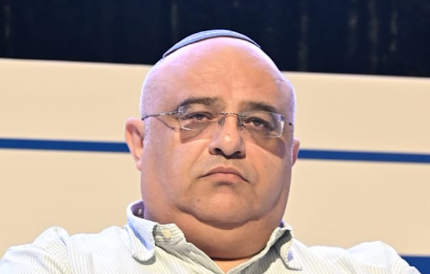 ישי בן אלי, סגן החשב הכללי באוצר, בוועידת ישראל לנדל''ן / צילום: תמר מצפי