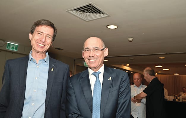 נגיד בנק ישראל אמיר ירון ומנכ''ל בנק לאומי חנן פרידמן נגיד בנק ישראל אמיר ירון ומנכ''ל בנק לאומי חנן פרידמן