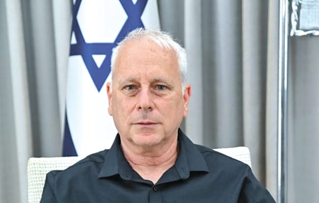 ערן סיב, יו''ר התאחדות קבלני השיפוצים. ''אין מספיק עובדים זרים'' / צילום: אמיר לוי ערן סיב, יו''ר התאחדות קבלני השיפוצים. ''אין מספיק עובדים זרים'' / צילום: אמיר לוי