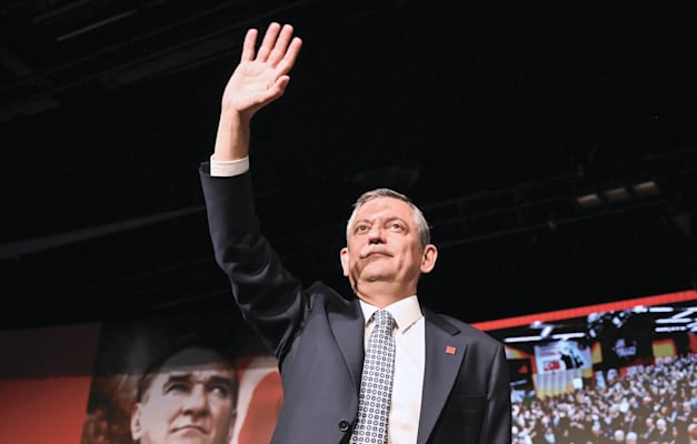 אוזגור אוזל, יו''ר מפלגת האופוזיציה CHP / צילום: ap, Ali Unal