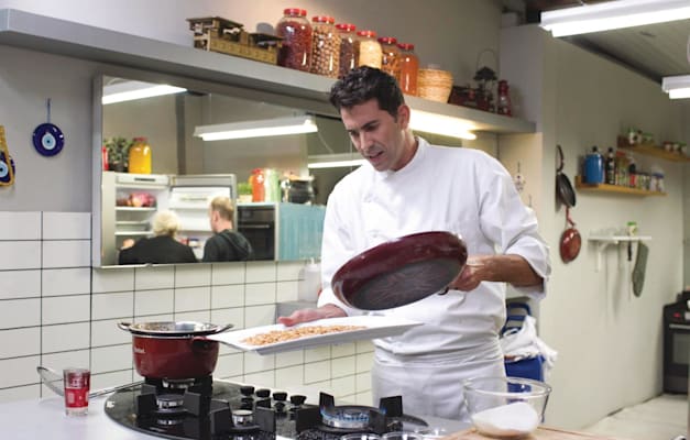 השף שגב משה. ''הכשרות נתנה שקט'' / צילום: אנטולי מיכאלו השף שגב משה. ''הכשרות נתנה שקט'' / צילום: אנטולי מיכאלו