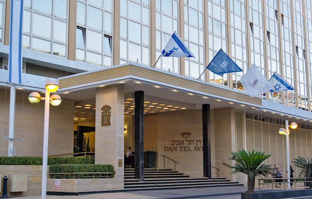מלון דן תל אביב. התיירות לא התאוששה / צילום: Shutterstock מלון דן תל אביב. התיירות לא התאוששה / צילום: Shutterstock