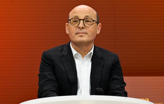 המנכ''ל גיום מוט. צופה מכירות שנתיות של 23 מיליארד דולר בקרוב / צילום: Reuters, Magali Cohen המנכ''ל גיום מוט. צופה מכירות שנתיות של 23 מיליארד דולר בקרוב / צילום: Reuters, Magali Cohen