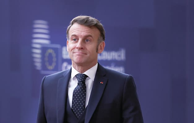 נשיא צרפת מקרון. גם היוזמות הגרנדיוזיות שלו מומנו באמצעות חוב תופח / צילום: ap, Omar Havana