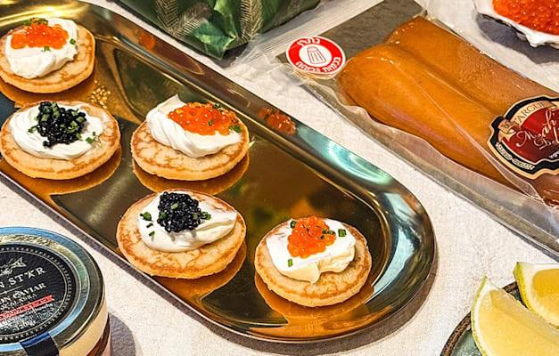 מנות קוויאר ב-Ocean Star / צילום: שני הלוי מנות קוויאר ב-Ocean Star / צילום: שני הלוי