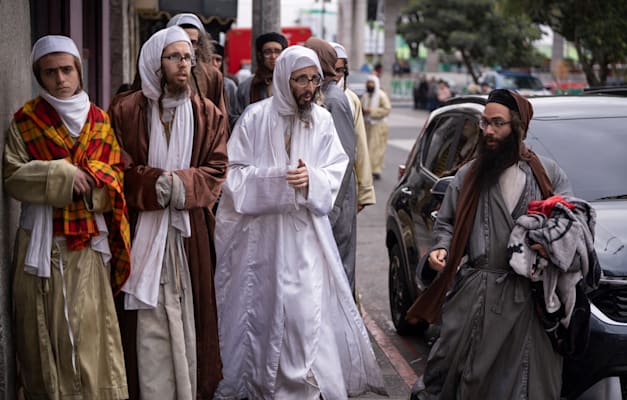 חברי כת לב טהור בגואטמלה. ''התיק הזה היה רכבת הרים'' / צילום: ap חברי כת לב טהור בגואטמלה. ''התיק הזה היה רכבת הרים'' / צילום: ap