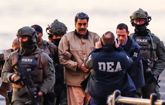 ניקולס מדורו בדרכו לביהמ''ש בניו יורק / צילום: Reuters, Eduardo Munoz ניקולס מדורו בדרכו לביהמ''ש בניו יורק / צילום: Reuters, Eduardo Munoz