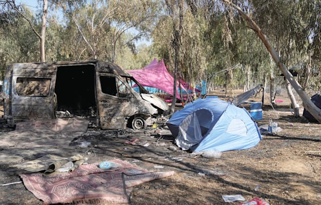 ''לא מובן לאן נעלמה האמפתיה של העולם''. מתחם מסיבת הנובה ברעים / צילום: ap, Ohad Zwigenberg ''לא מובן לאן נעלמה האמפתיה של העולם''. מתחם מסיבת הנובה ברעים / צילום: ap, Ohad Zwigenberg