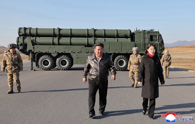 מנהיג צפון קוריאה, קים ז'ונג און / צילום: Reuters, KCNA מנהיג צפון קוריאה, קים ז'ונג און / צילום: Reuters, KCNA