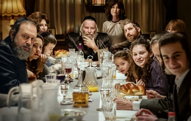 ''יהלומים'' קו-פרדוקציה לנטפליקס עם חברה בלגית / צילום: KI ונטפליקס ''יהלומים'' קו-פרדוקציה לנטפליקס עם חברה בלגית / צילום: KI ונטפליקס