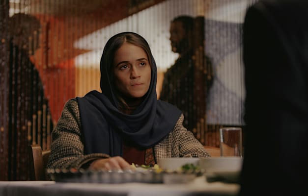 ניב סולטן בסדרה ''טהרן''. ''היא טובה ממני במשמעת עצמית'' / צילום: Nikos Katsaros