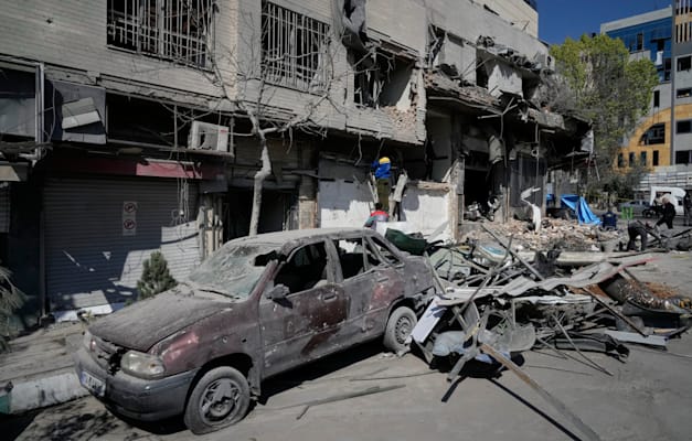 תקיפות חיל האוויר בטהרן, היום (ד') / צילום: ap, Vahid Salemi תקיפות חיל האוויר בטהרן, היום (ד') / צילום: ap, Vahid Salemi