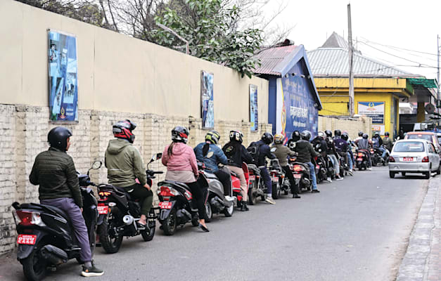 משבר הנפט מכה בקטמנדו / צילום: Reuters, Bernadett Szabo