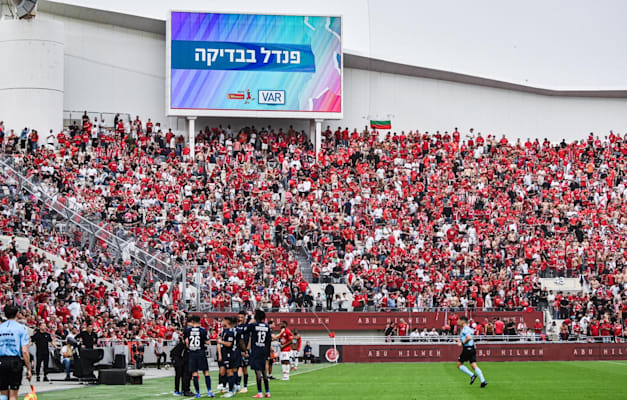 תם עידן הטעויות? מערכת ה־VAR בפעולה / צילום: יהודה הליקמן, ספורטס רבי