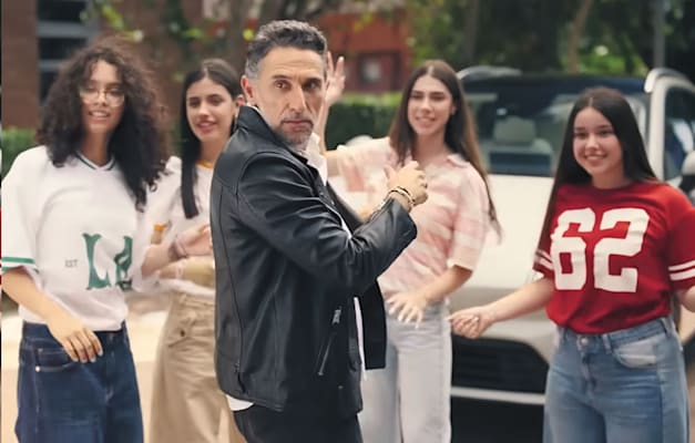 דורון בן דוד בקמפיין ORA / צילום: צילום מסך מיוטיוב דורון בן דוד בקמפיין ORA / צילום: צילום מסך מיוטיוב